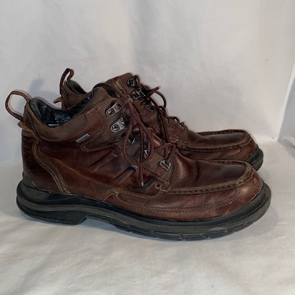 Clark’s Shoes Clarks Cedar Goretex Mens Brown Leather Chukka Ankle